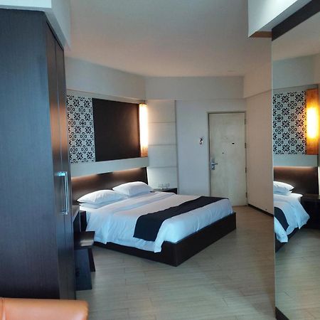 Hotel New Puri Garden Bandara Semarang Extérieur photo