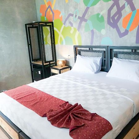Hotel New Puri Garden Bandara Semarang Extérieur photo