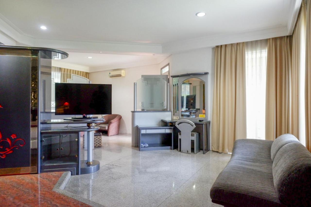 Hotel New Puri Garden Bandara Semarang Extérieur photo