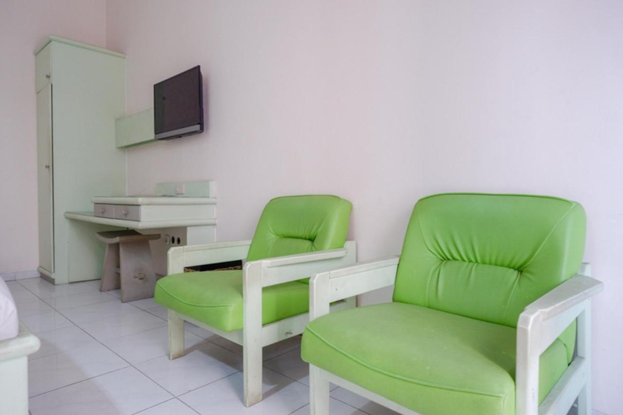 Hotel New Puri Garden Bandara Semarang Extérieur photo