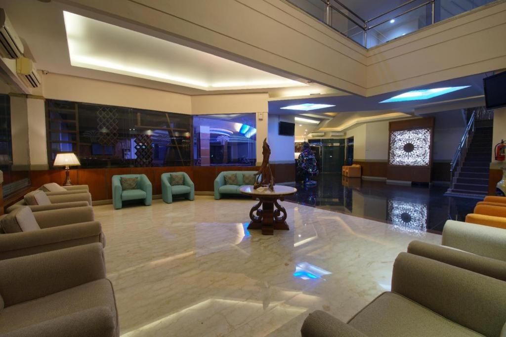 Hotel New Puri Garden Bandara Semarang Extérieur photo